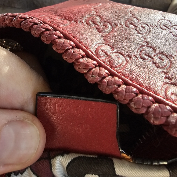 GUCCI Guccissima Large Horsebit  Hobo in Red ❤️ - Picture 4 of 16